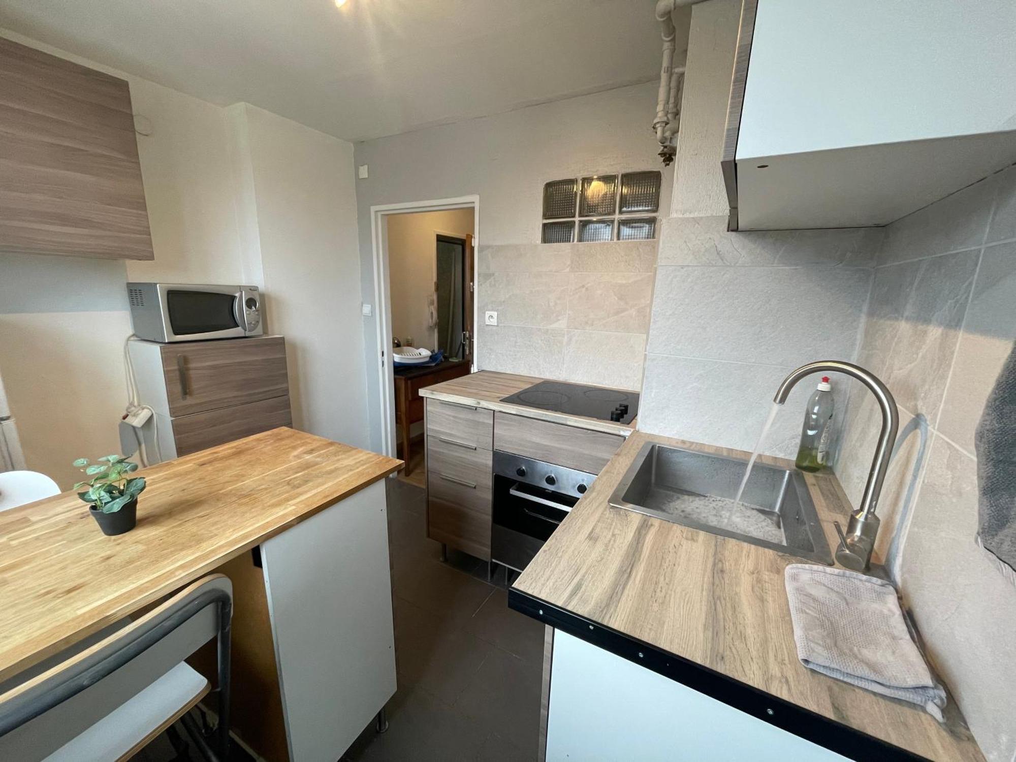 Апартаменты #6 : 2 Pieces Dernier Etage Tres Calme 40M2 Страсбург Экстерьер фото